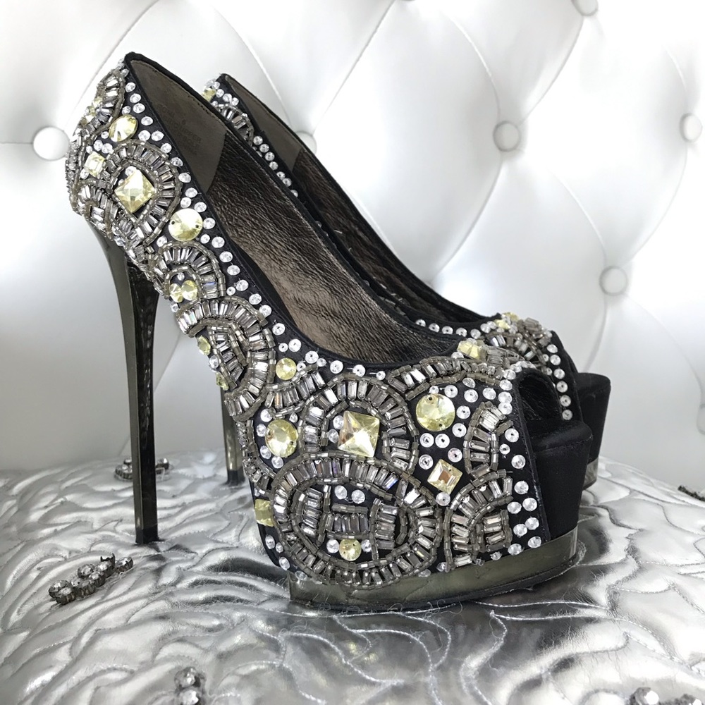 SUPER SALE🌹GORGEOUS JEWELED PLATFORM HEELS